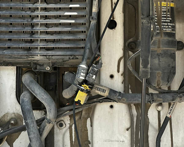 Вольво FH 13, об'ємом двигуна 12.9 л та пробігом 300 тис. км за 66000 $, фото 65 на Automoto.ua