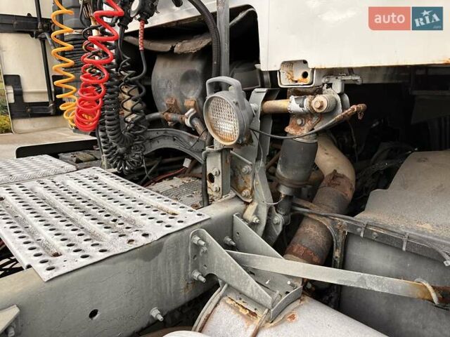 Вольво FH 13, объемом двигателя 12.8 л и пробегом 900 тыс. км за 9950 $, фото 10 на Automoto.ua