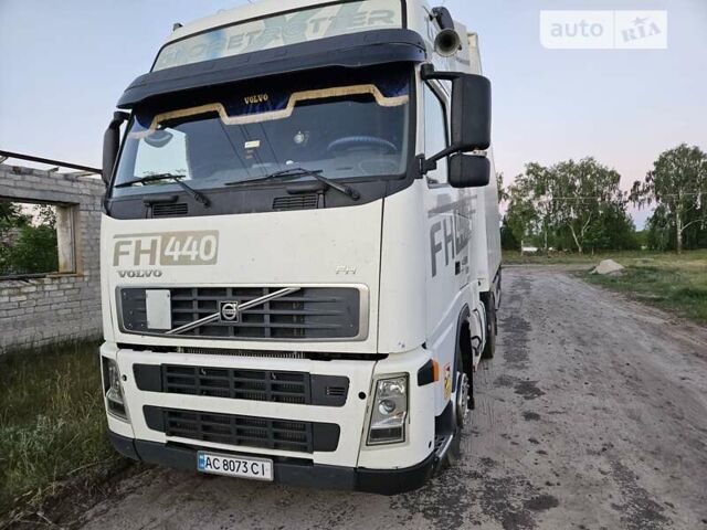 Вольво FH 13, объемом двигателя 0 л и пробегом 850 тыс. км за 9500 $, фото 2 на Automoto.ua