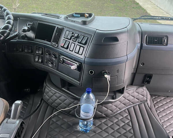 Вольво FH 13, объемом двигателя 0 л и пробегом 1 тыс. км за 15800 $, фото 14 на Automoto.ua