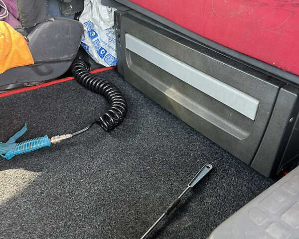 Вольво FH 13, объемом двигателя 0 л и пробегом 1 тыс. км за 11000 $, фото 4 на Automoto.ua