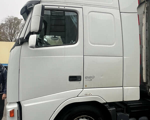 Вольво FH 13, об'ємом двигуна 0 л та пробігом 800 тис. км за 15000 $, фото 4 на Automoto.ua