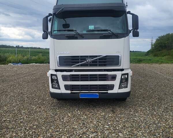 Вольво FH 13 2008 в Стрые на Automoto.ua Вольво FH 13, объемом двигателя 0 л и пробегом 1 тыс. км за 11500 $, фото 4 на Automoto.ua