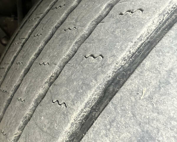 Вольво FH 13, объемом двигателя 0 л и пробегом 900 тыс. км за 15000 $, фото 6 на Automoto.ua