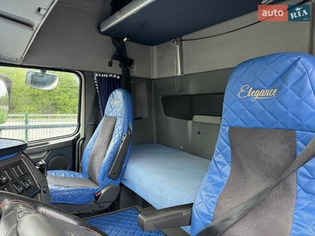 Вольво FH 13, объемом двигателя 0 л и пробегом 940 тыс. км за 20787 $, фото 26 на Automoto.ua