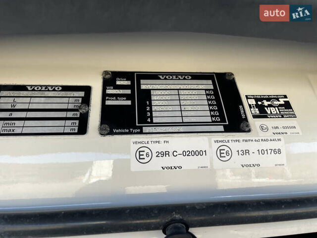 Вольво FH 13, объемом двигателя 0 л и пробегом 799 тыс. км за 29500 $, фото 34 на Automoto.ua