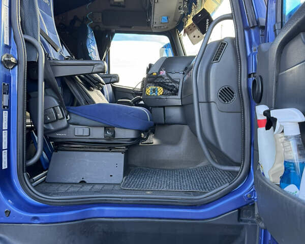 Вольво FH 13, об'ємом двигуна 12.8 л та пробігом 2 тис. км за 16000 $, фото 7 на Automoto.ua