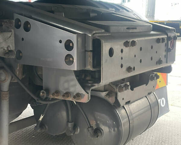 Вольво FH 13, об'ємом двигуна 0 л та пробігом 300 тис. км за 20500 $, фото 5 на Automoto.ua