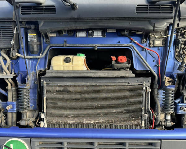 Вольво FH 13, об'ємом двигуна 12.8 л та пробігом 2 тис. км за 16000 $, фото 9 на Automoto.ua