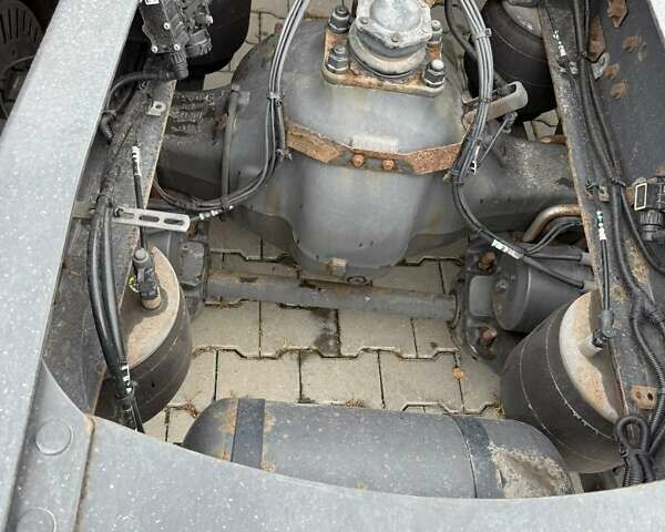 Вольво FH 13, объемом двигателя 0 л и пробегом 999 тыс. км за 25180 $, фото 7 на Automoto.ua