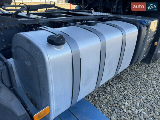 Вольво FH 13, объемом двигателя 0 л и пробегом 799 тыс. км за 29500 $, фото 28 на Automoto.ua