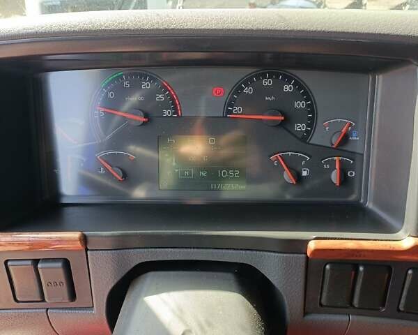 Вольво FH 13, об'ємом двигуна 12.9 л та пробігом 1 тис. км за 17500 $, фото 15 на Automoto.ua