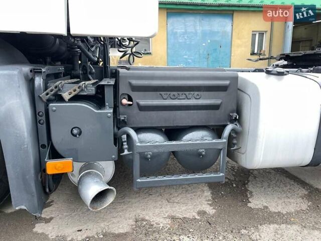 Вольво FH 13, об'ємом двигуна 0 л та пробігом 999 тис. км за 19900 $, фото 9 на Automoto.ua