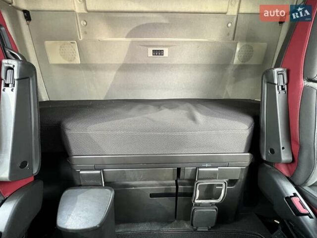 Вольво FH 13, об'ємом двигуна 0 л та пробігом 675 тис. км за 35330 $, фото 11 на Automoto.ua