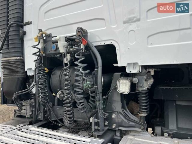 Вольво FH 13, объемом двигателя 0 л и пробегом 780 тыс. км за 34642 $, фото 23 на Automoto.ua