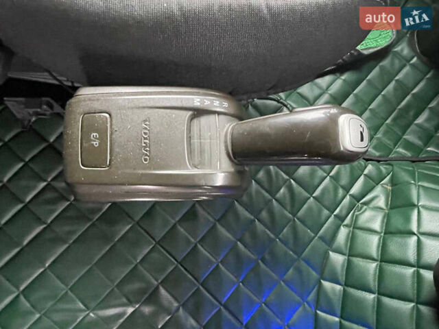 Вольво FH 13, объемом двигателя 0 л и пробегом 478 тыс. км за 33900 $, фото 14 на Automoto.ua