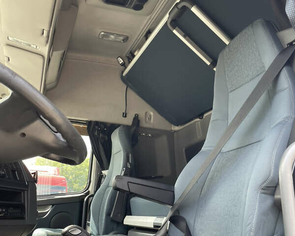 Вольво FH 13 2013 в Луцке на Automoto.ua Вольво FH 13, объемом двигателя 0 л и пробегом 700 тыс. км за 34888 $, фото 19 на Automoto.ua