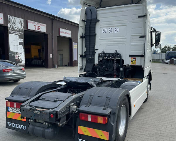 Вольво FH 13 2013 в Луцке на Automoto.ua Вольво FH 13, объемом двигателя 0 л и пробегом 700 тыс. км за 34888 $, фото 10 на Automoto.ua