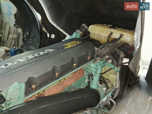 Вольво FH 13, объемом двигателя 0 л и пробегом 782 тыс. км за 31000 $, фото 14 на Automoto.ua