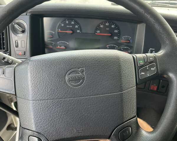 Вольво FH 13 2013 в Луцке на Automoto.ua Вольво FH 13, объемом двигателя 0 л и пробегом 700 тыс. км за 34888 $, фото 24 на Automoto.ua