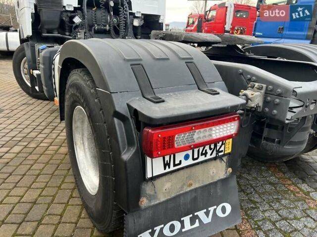 Вольво FH 13, объемом двигателя 0 л и пробегом 780 тыс. км за 34642 $, фото 2 на Automoto.ua