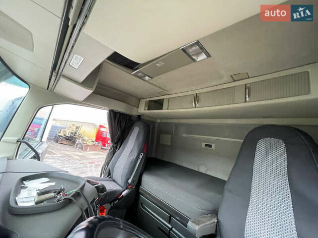 Вольво FH 13, объемом двигателя 0 л и пробегом 478 тыс. км за 33900 $, фото 12 на Automoto.ua