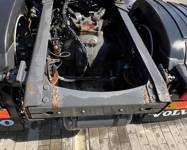 Вольво FH 13, объемом двигателя 0 л и пробегом 880 тыс. км за 26212 $, фото 10 на Automoto.ua