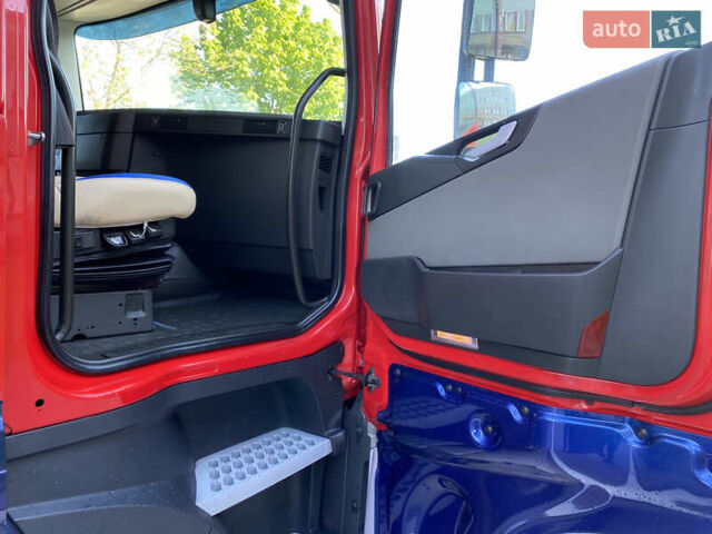 Вольво FH 13, объемом двигателя 0 л и пробегом 61 тыс. км за 32900 $, фото 4 на Automoto.ua
