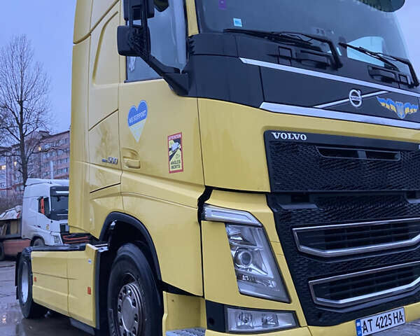 Вольво FH 13, объемом двигателя 0 л и пробегом 230 тыс. км за 24500 $, фото 1 на Automoto.ua