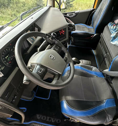 Вольво FH 13, об'ємом двигуна 0 л та пробігом 588 тис. км за 28900 $, фото 7 на Automoto.ua