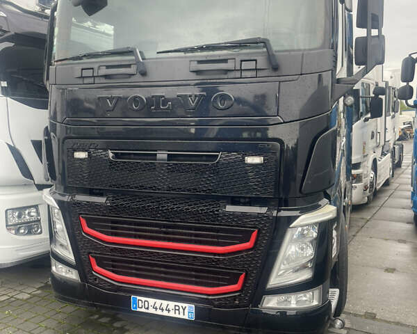 Вольво FH 13, объемом двигателя 0 л и пробегом 700 тыс. км за 40555 $, фото 1 на Automoto.ua