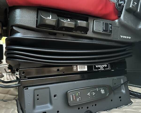 Вольво FH 13, об'ємом двигуна 0 л та пробігом 815 тис. км за 39617 $, фото 111 на Automoto.ua