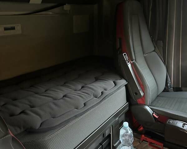 Вольво FH 13, об'ємом двигуна 0 л та пробігом 815 тис. км за 39617 $, фото 117 на Automoto.ua