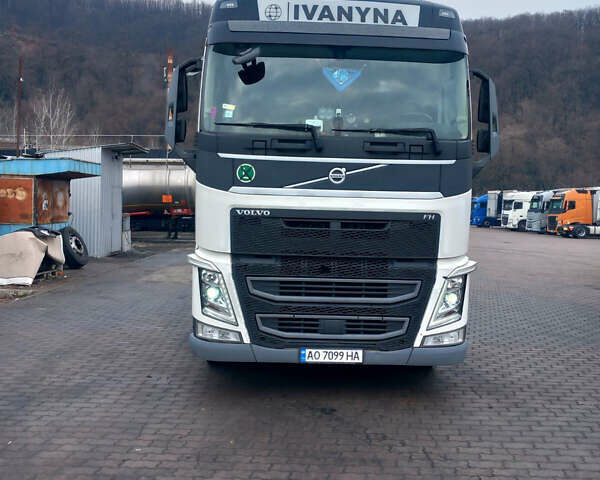 Вольво FH 13, объемом двигателя 0 л и пробегом 1 тыс. км за 27000 $, фото 5 на Automoto.ua