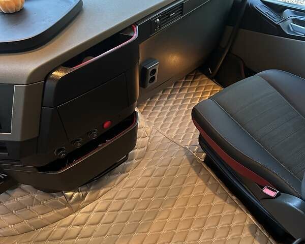 Вольво FH 13, об'ємом двигуна 0 л та пробігом 815 тис. км за 39617 $, фото 93 на Automoto.ua