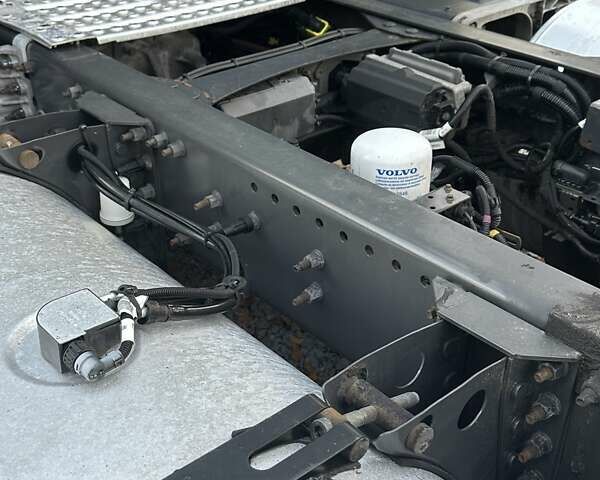 Вольво FH 13, об'ємом двигуна 0 л та пробігом 815 тис. км за 39617 $, фото 57 на Automoto.ua