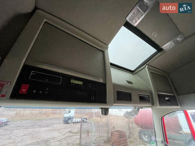 Вольво FH 13, объемом двигателя 12.8 л и пробегом 726 тыс. км за 35450 $, фото 6 на Automoto.ua