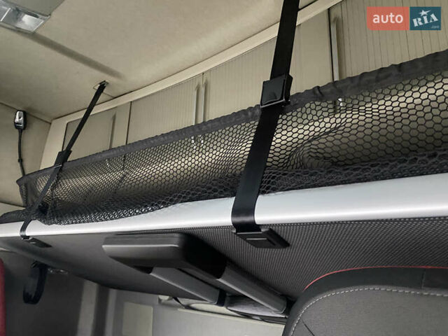 Вольво FH 13, объемом двигателя 0 л и пробегом 723 тыс. км за 41245 $, фото 7 на Automoto.ua