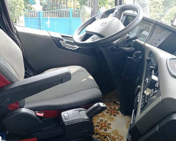 Вольво FH 13, объемом двигателя 0 л и пробегом 764 тыс. км за 70000 $, фото 8 на Automoto.ua