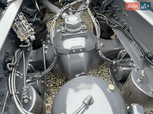 Вольво FH 13, объемом двигателя 0 л и пробегом 723 тыс. км за 41245 $, фото 26 на Automoto.ua