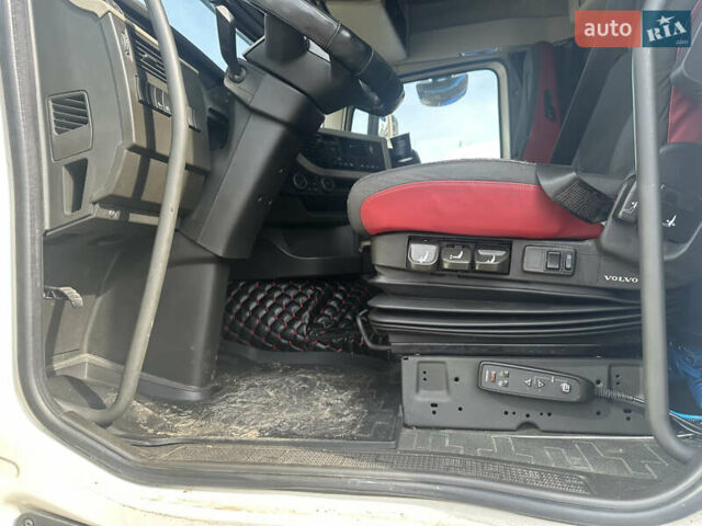 Вольво FH 13, объемом двигателя 0 л и пробегом 871 тыс. км за 77700 $, фото 6 на Automoto.ua