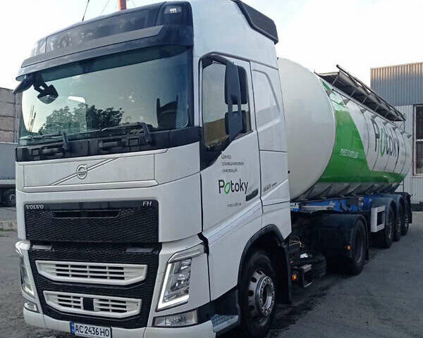 Вольво FH 13, объемом двигателя 0 л и пробегом 764 тыс. км за 70000 $, фото 1 на Automoto.ua