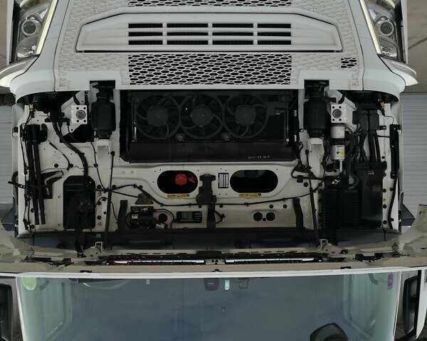 Вольво FH 13, об'ємом двигуна 0 л та пробігом 643 тис. км за 57050 $, фото 4 на Automoto.ua