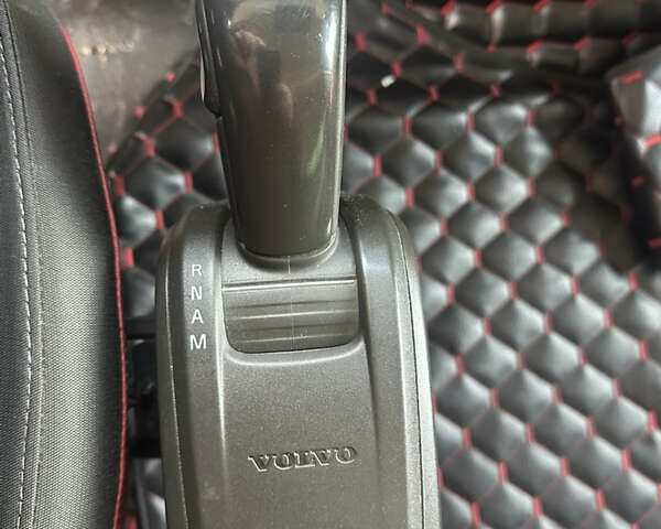 Вольво FH 13, объемом двигателя 0 л и пробегом 871 тыс. км за 77700 $, фото 7 на Automoto.ua