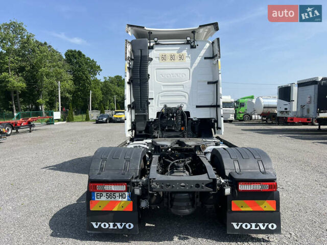 Вольво FH 13, объемом двигателя 0 л и пробегом 682 тыс. км за 48495 $, фото 18 на Automoto.ua