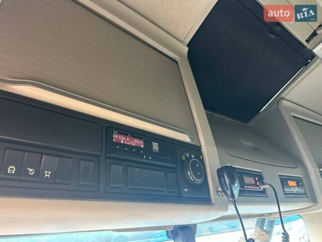 Вольво FH 13, об'ємом двигуна 12.8 л та пробігом 916 тис. км за 43144 $, фото 32 на Automoto.ua