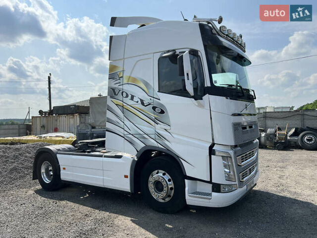 Вольво FH 13, объемом двигателя 0 л и пробегом 682 тыс. км за 48495 $, фото 5 на Automoto.ua