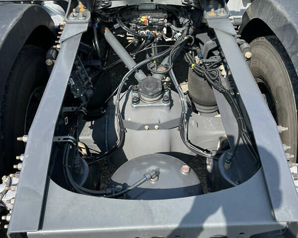 Вольво FH 13, объемом двигателя 0 л и пробегом 682 тыс. км за 48495 $, фото 7 на Automoto.ua