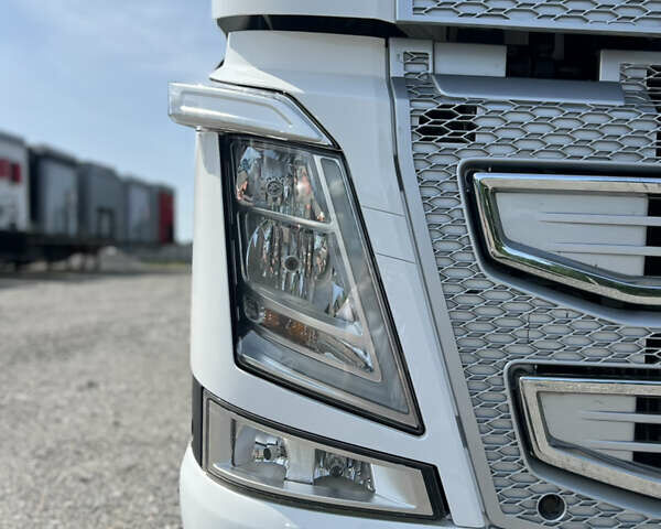 Вольво FH 13, объемом двигателя 0 л и пробегом 682 тыс. км за 48495 $, фото 44 на Automoto.ua