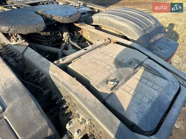 Вольво FH 13, об'ємом двигуна 12.8 л та пробігом 916 тис. км за 43144 $, фото 17 на Automoto.ua